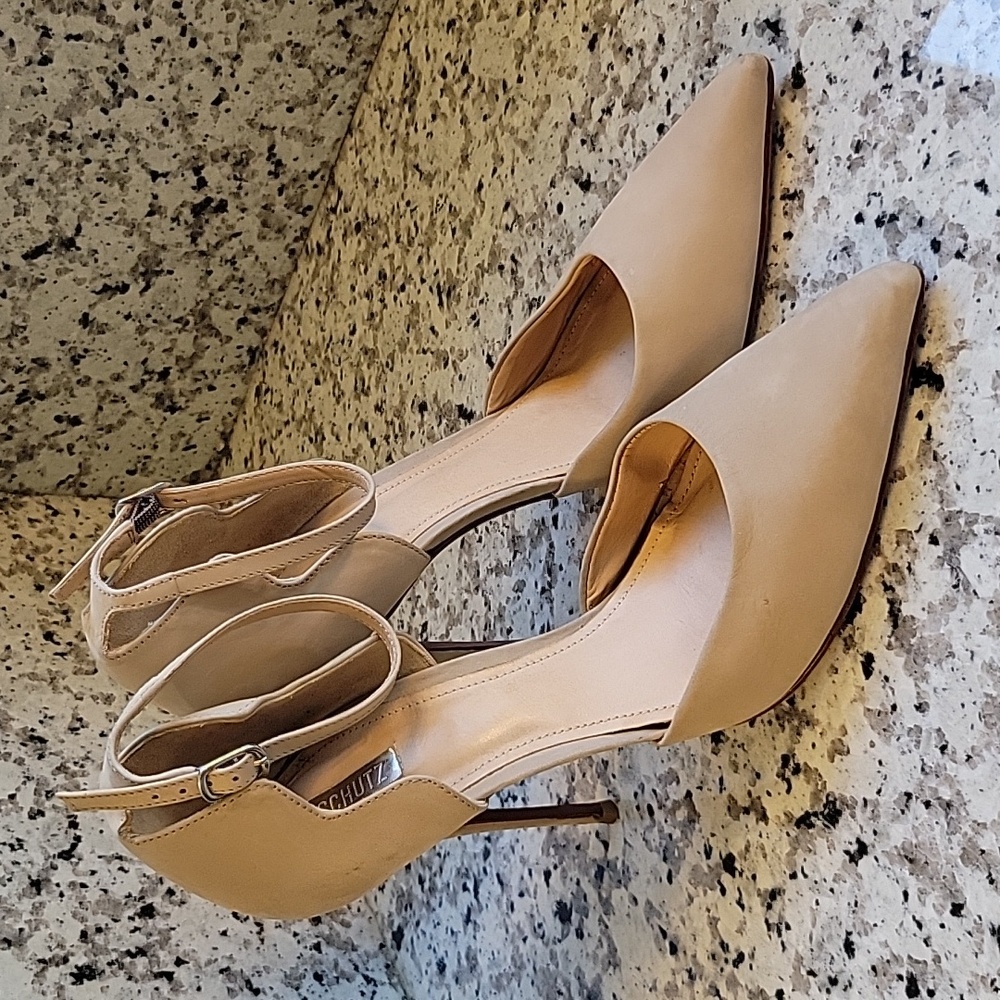 SCHUTZ Suede D'Orsay Pump Neutral Stilettos 4” Heels Size 9.5 Leather S…